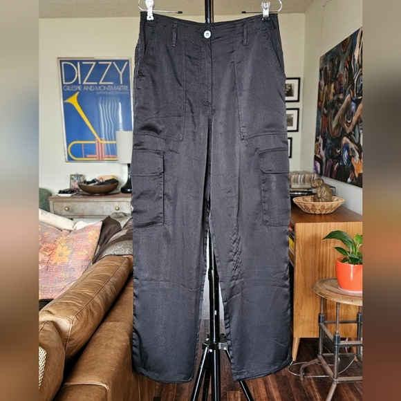 Nati Pants - Náti Black Satin Cargo Pants